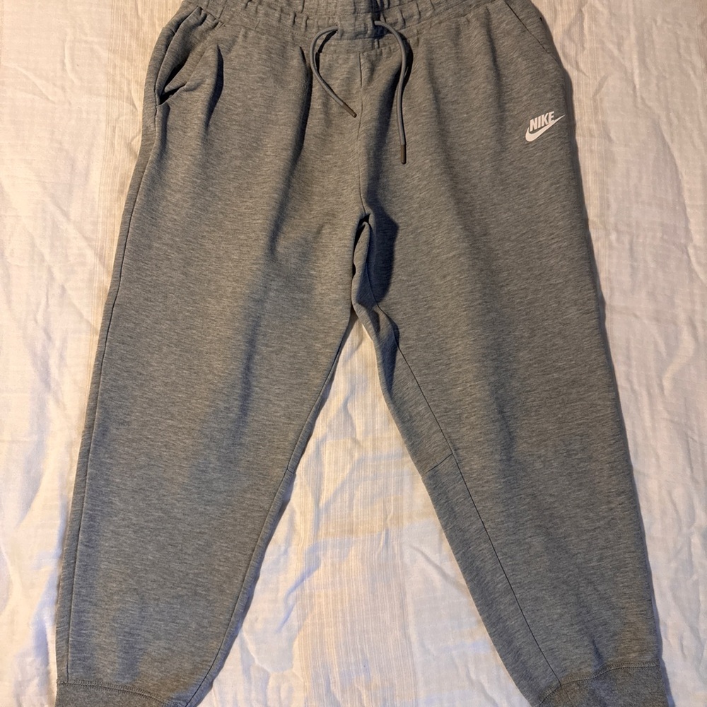 Nike Women's Gray Joggers